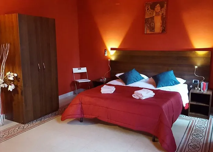 Holiday Art Couette-café Naples