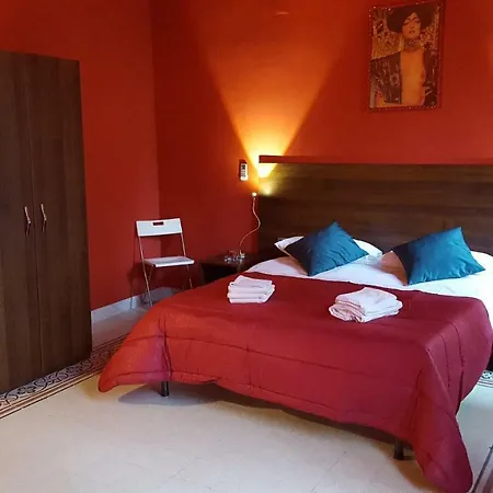 Holiday Art Bed & Breakfast Naples