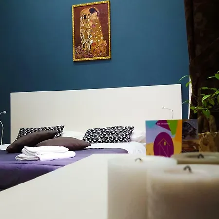 Bed & Breakfast Holiday Art Naples